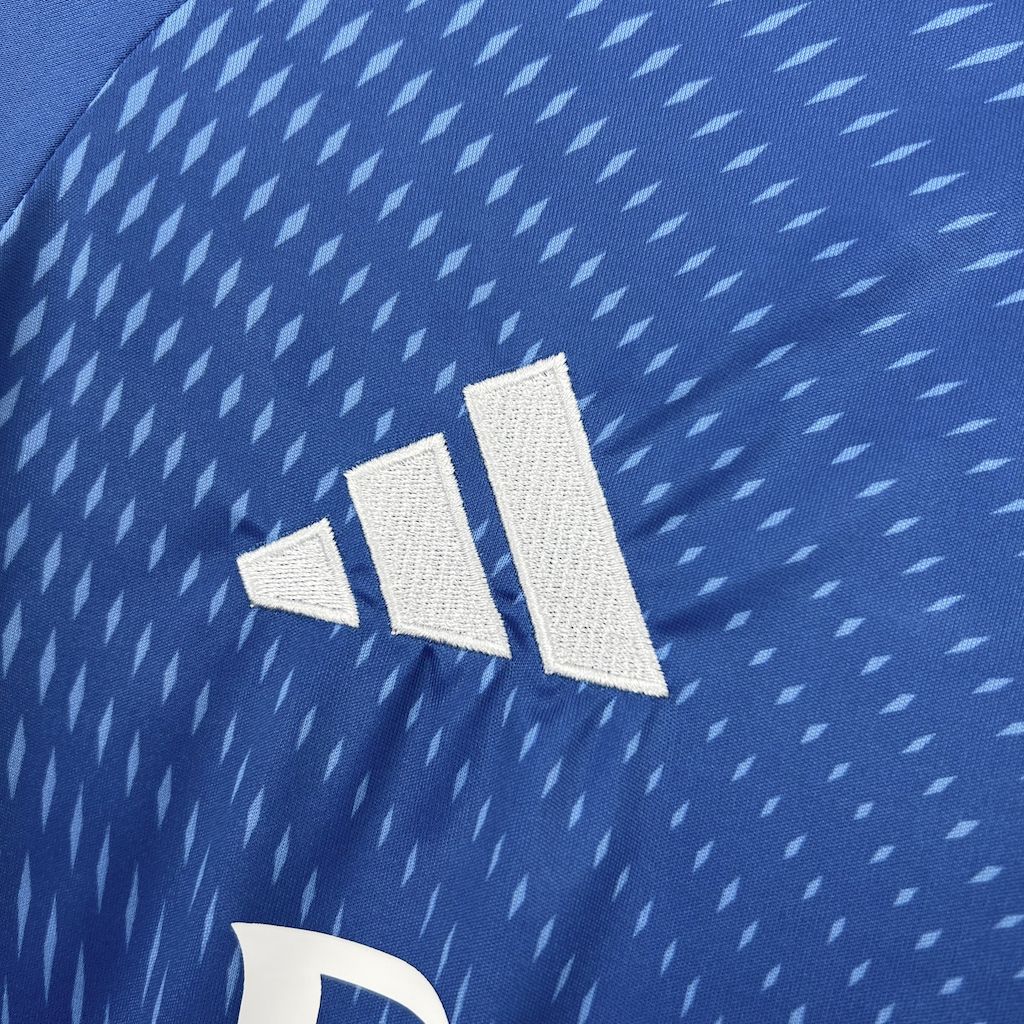 Real Madrid 2025/26 "Blue Sky" Special Jersey