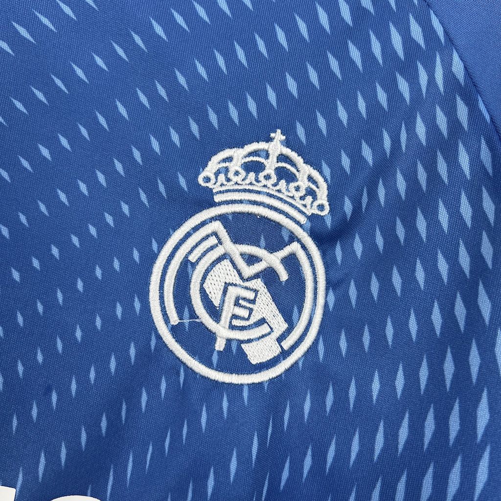 Real Madrid 2025/26 "Blue Sky" Special Jersey